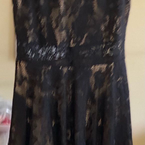 DRESS 👗 - Picture 6 of 9